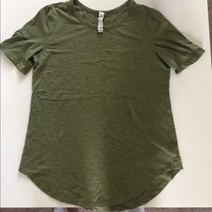 Lululemon tee olive green!